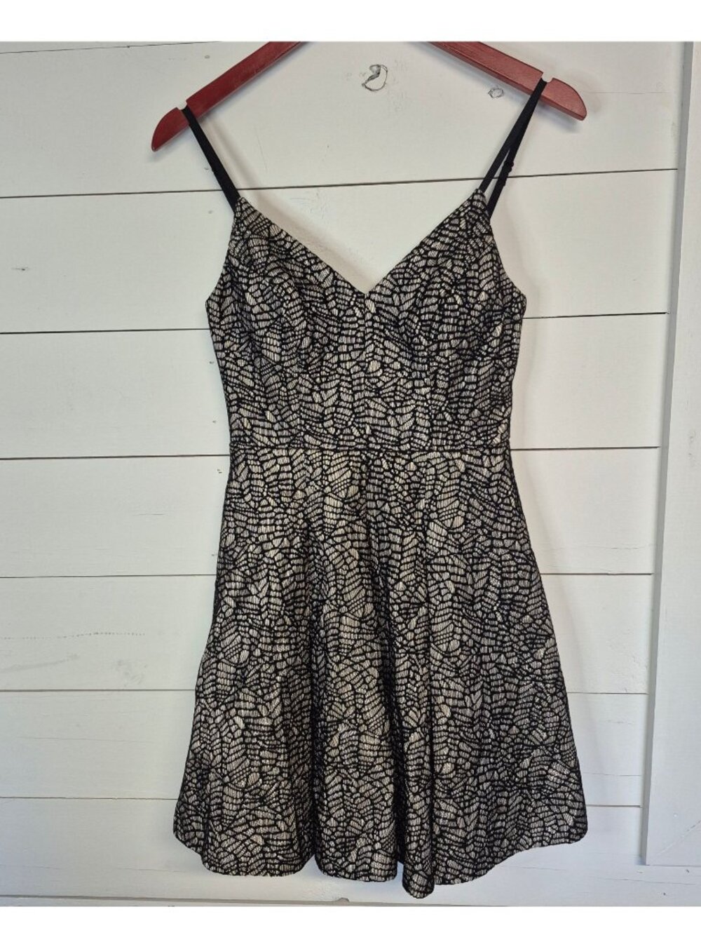 Way-In Black & silver Fit & Flare Mini Dress Spaghetti Straps Size 1